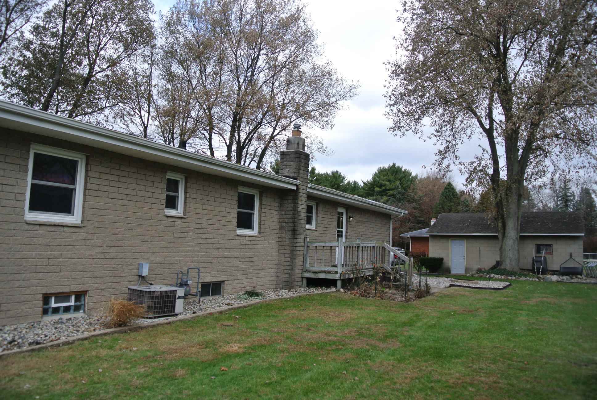 54550 Clover Road Mishawaka, IN 46545 - Photo 31 of 35