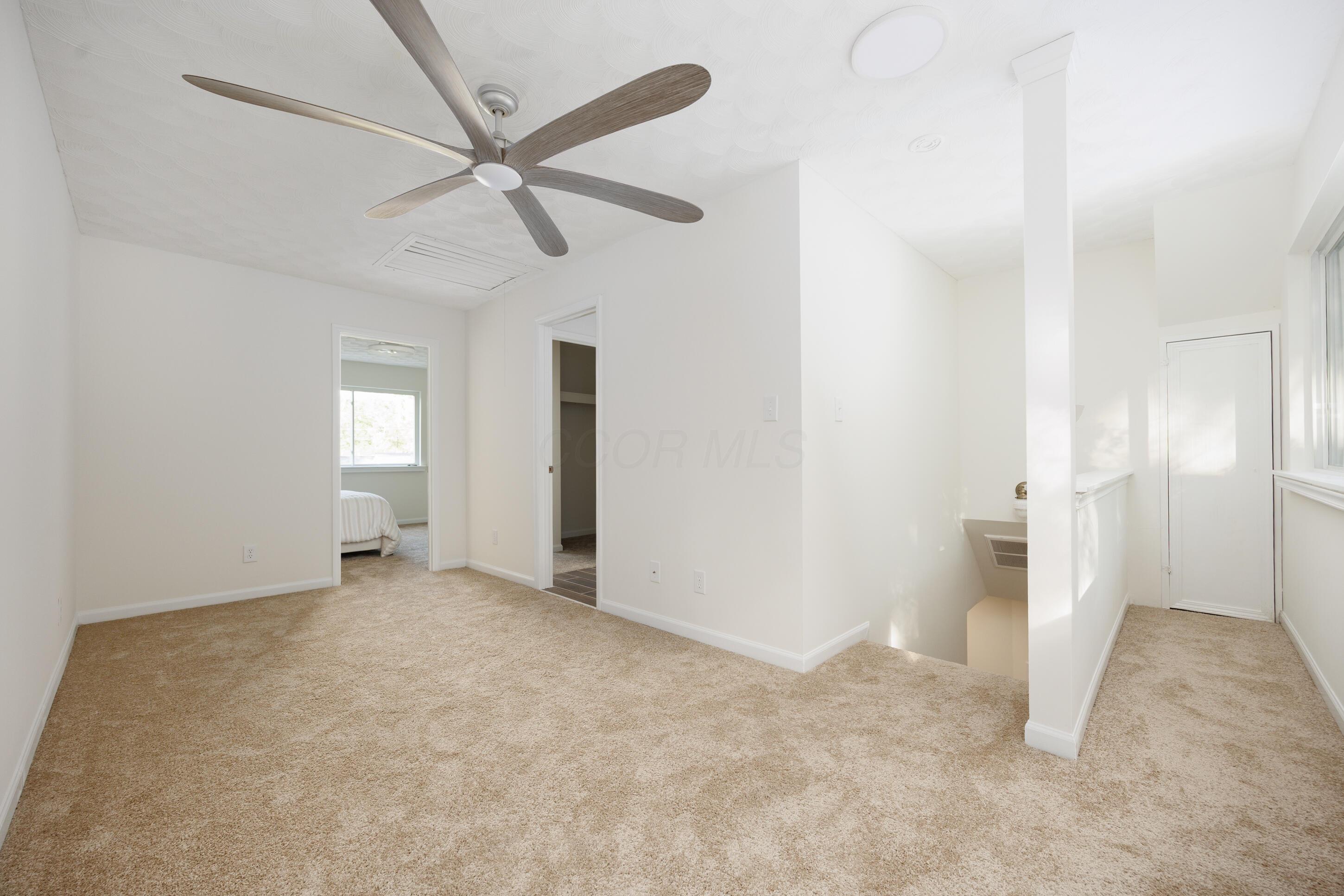 2045 Whitehead Road Columbus, OH 43223 - Photo 25 of 55 2045 Whitehead rd_25