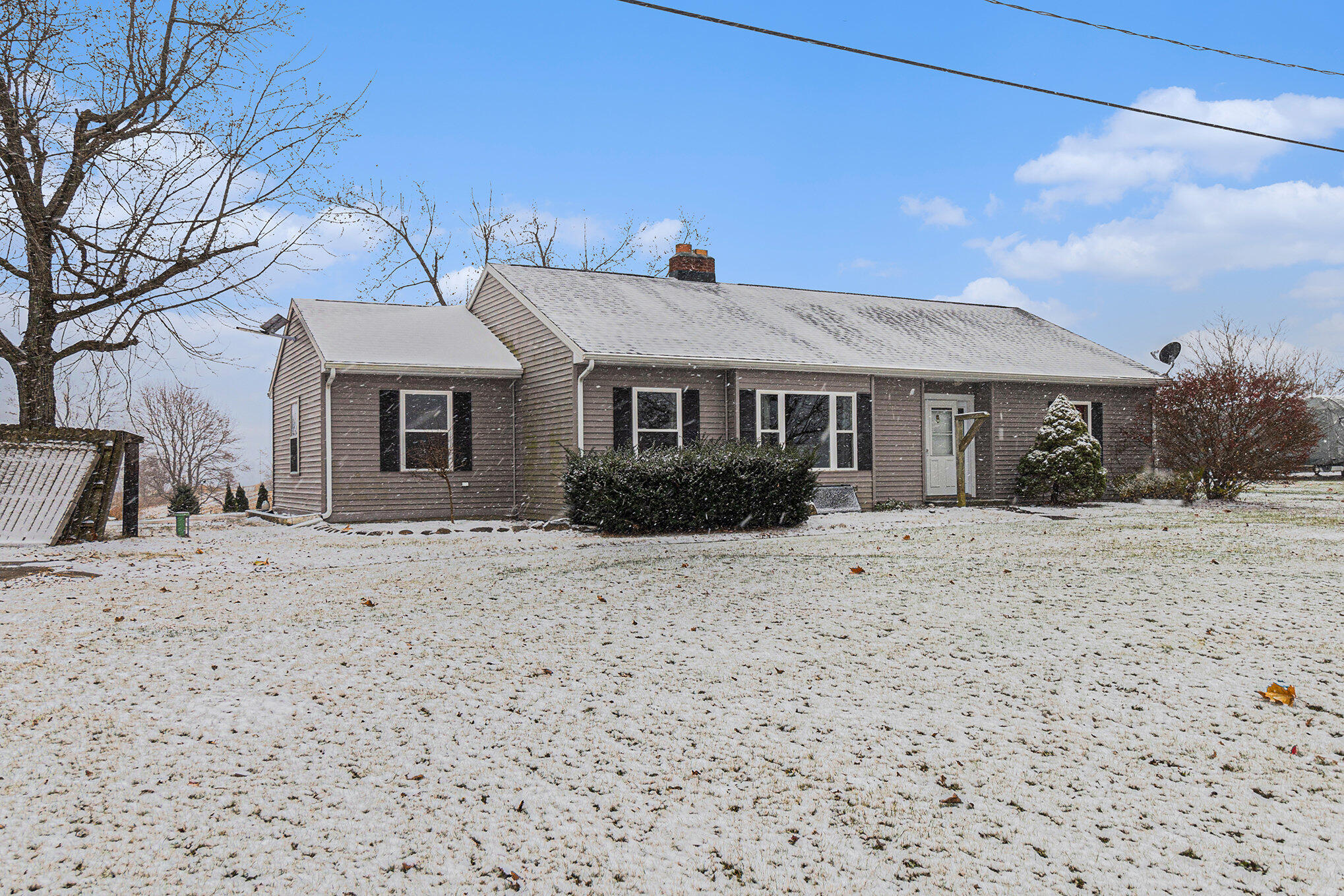 10301 Case Road Brooklyn, MI 49230 - Photo 3 of 43 003_img_4080_185