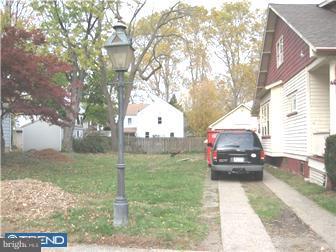 205 Beech Road Wallingford, PA 19086 - Photo 3 of 6 Exterior Side