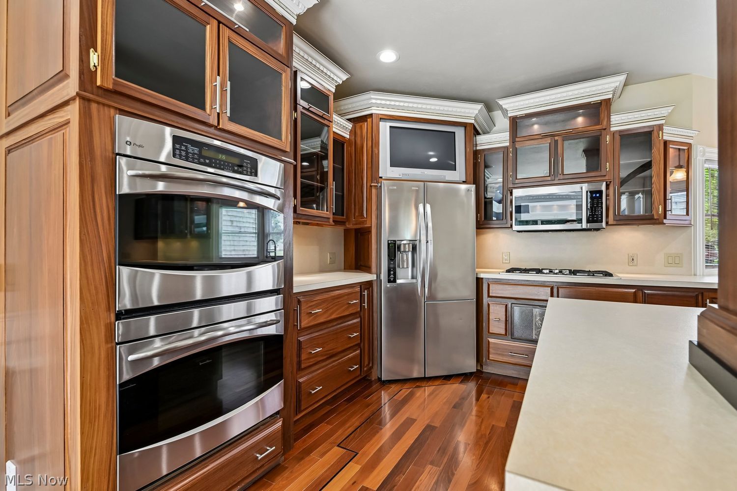 16040 Rapids Road Burton, OH 44021 - Photo 13 of 49