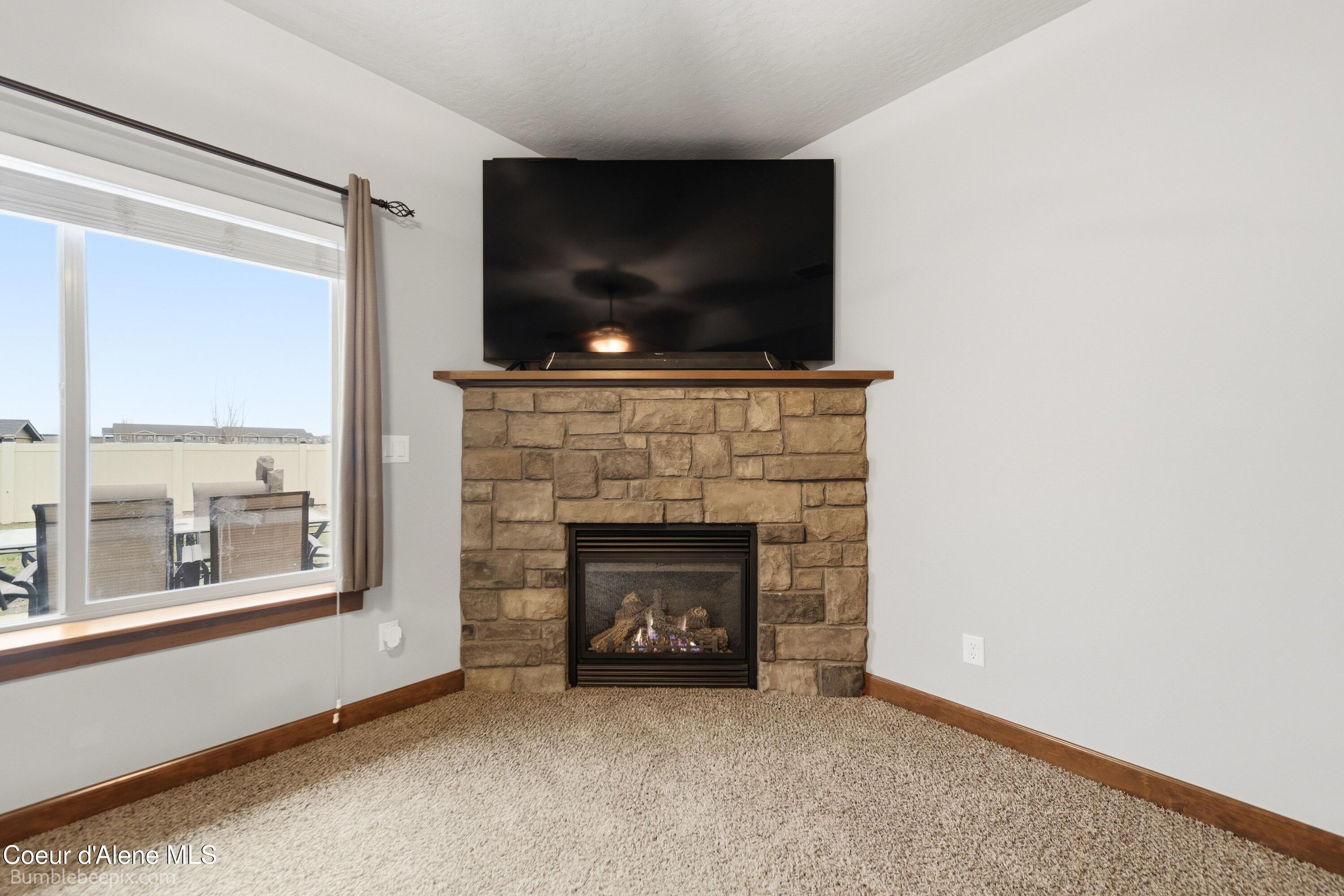 3250 North Durrow Loop Post Falls, ID 83854 - Photo 8 of 48 028_bb193503-28_34