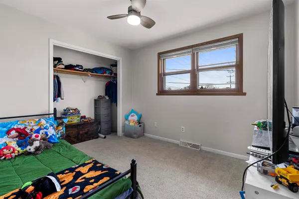 $379,900 | 1395 Inverness Lane, Neenah, WI 54956