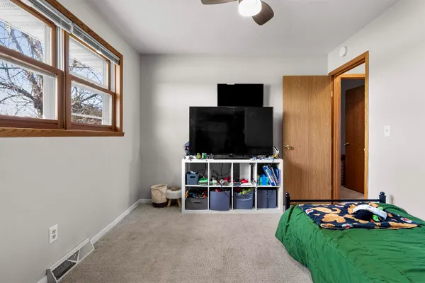 $379,900 | 1395 Inverness Lane, Neenah, WI 54956