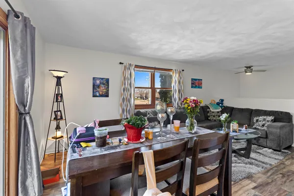 $379,900 | 1395 Inverness Lane, Neenah, WI 54956