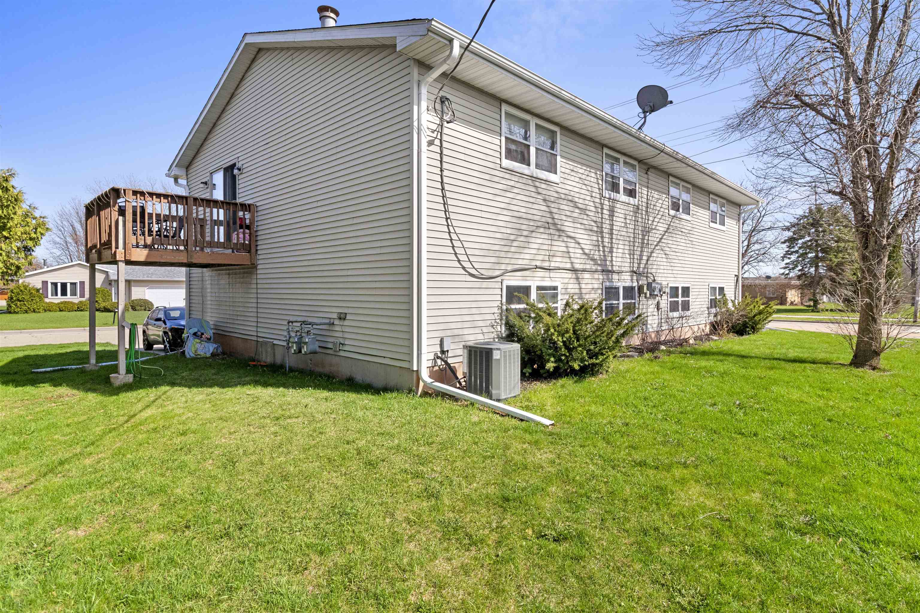 1395 Inverness Lane Neenah, WI 54956 - Photo 55 of 58
