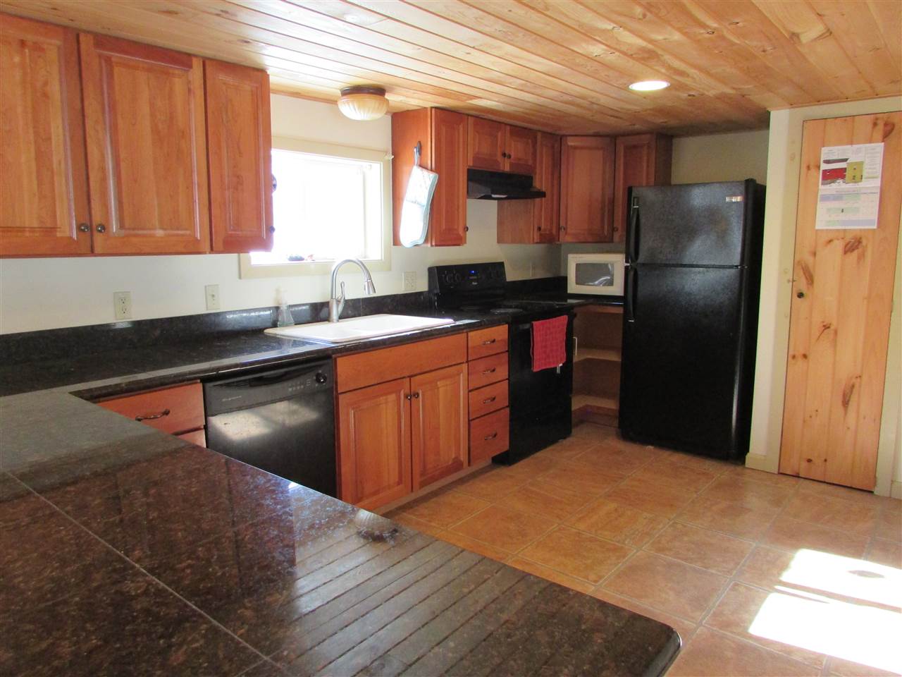 79 Shaker Hill Road Enfield, NH 03748 - Photo 4 of 22