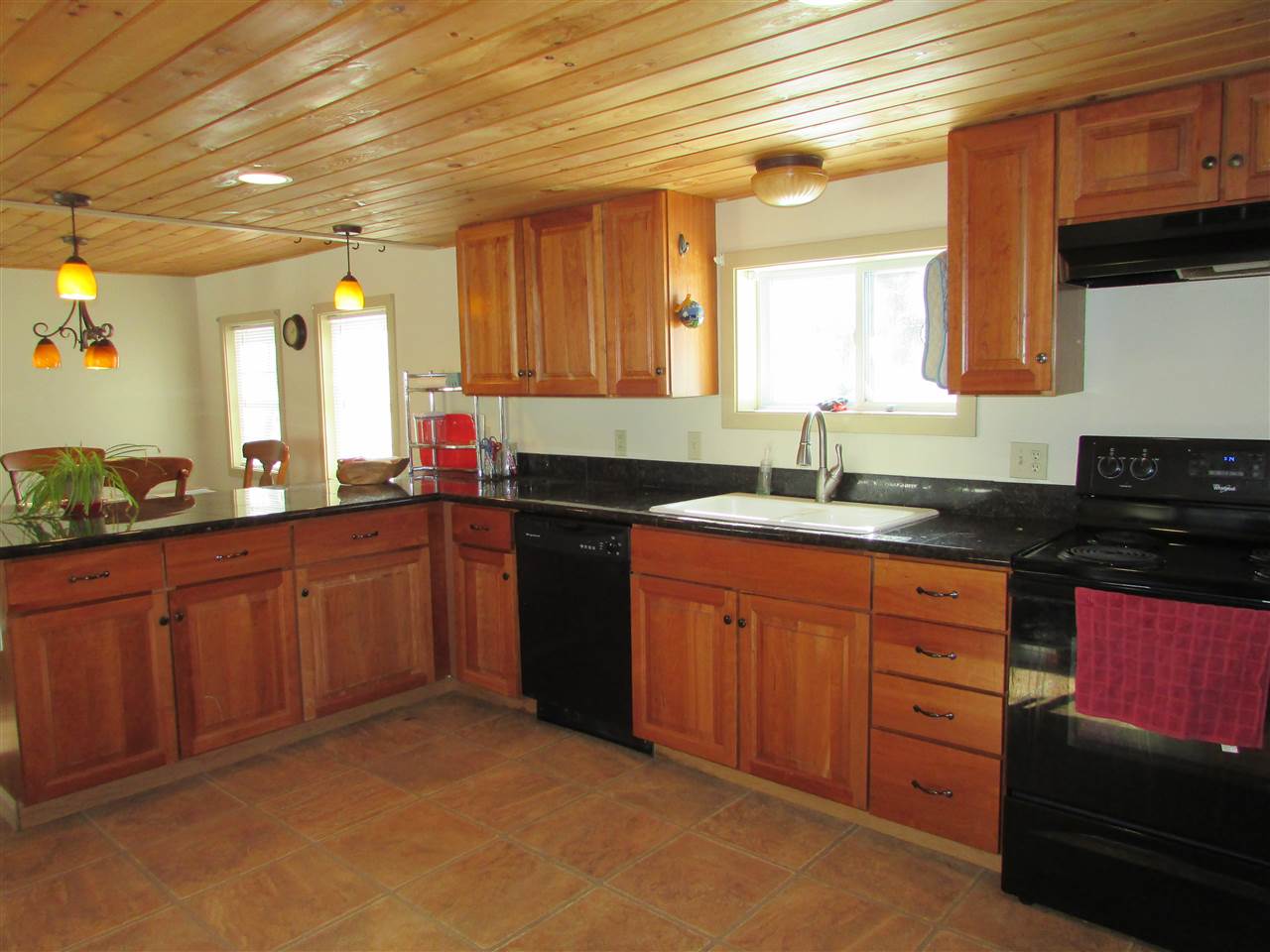 79 Shaker Hill Road Enfield, NH 03748 - Photo 5 of 22