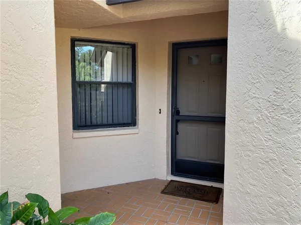 $4,850 | 6281 Timberlake Drive, Unit H6, Sarasota, FL 34243