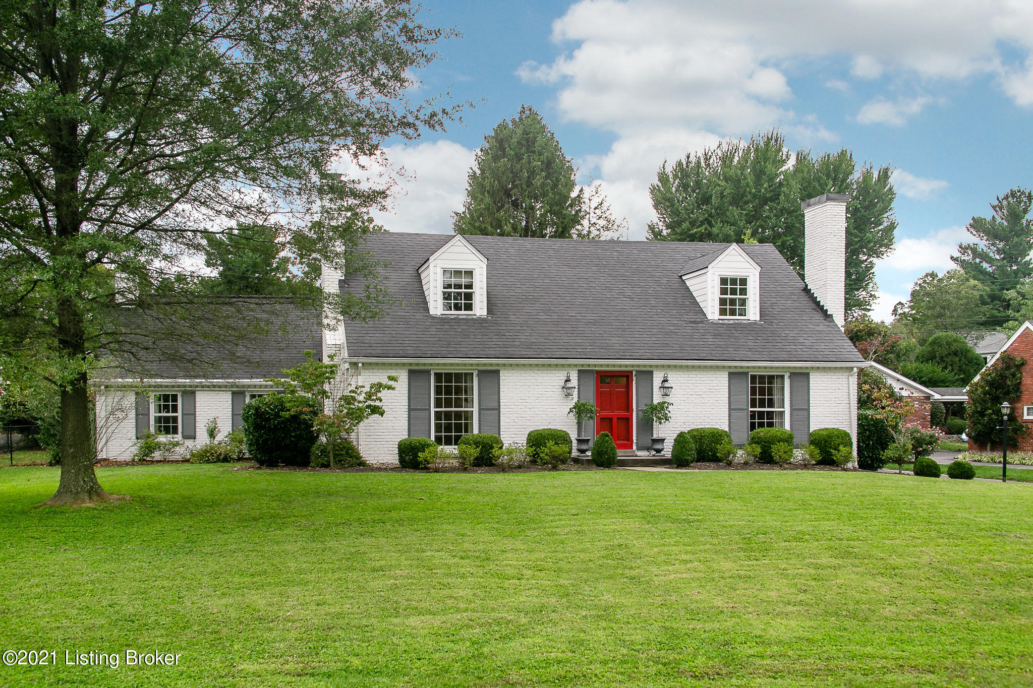 210 Cayuga Road Louisville, KY 40207 - Photo 1 of 42 1