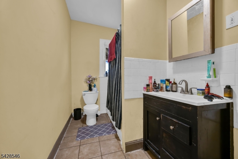 34 Church Street Bound Brook, NJ 08805 - Photo 27 of 33