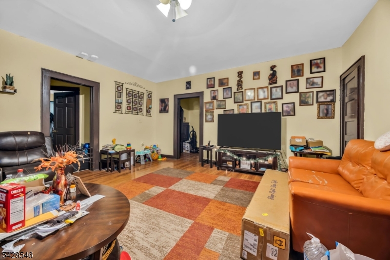 34 Church Street Bound Brook, NJ 08805 - Photo 8 of 33