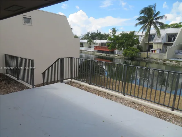 $2,600 | 7328 Miami Lakeway South, Miami Lakes, FL 33014