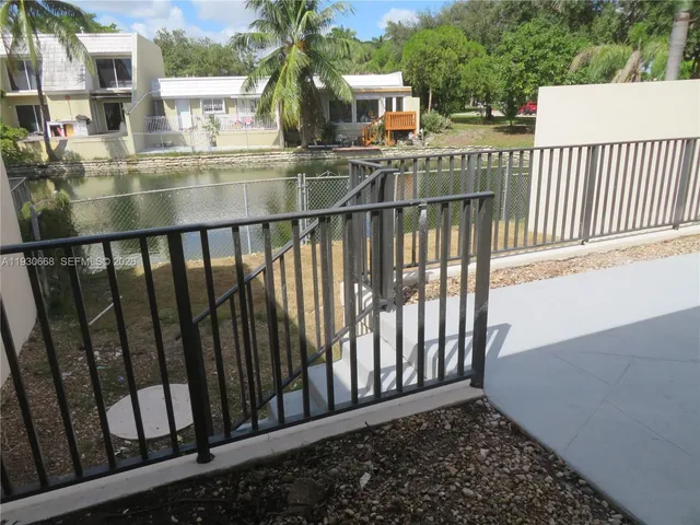 $2,600 | 7328 Miami Lakeway South, Miami Lakes, FL 33014
