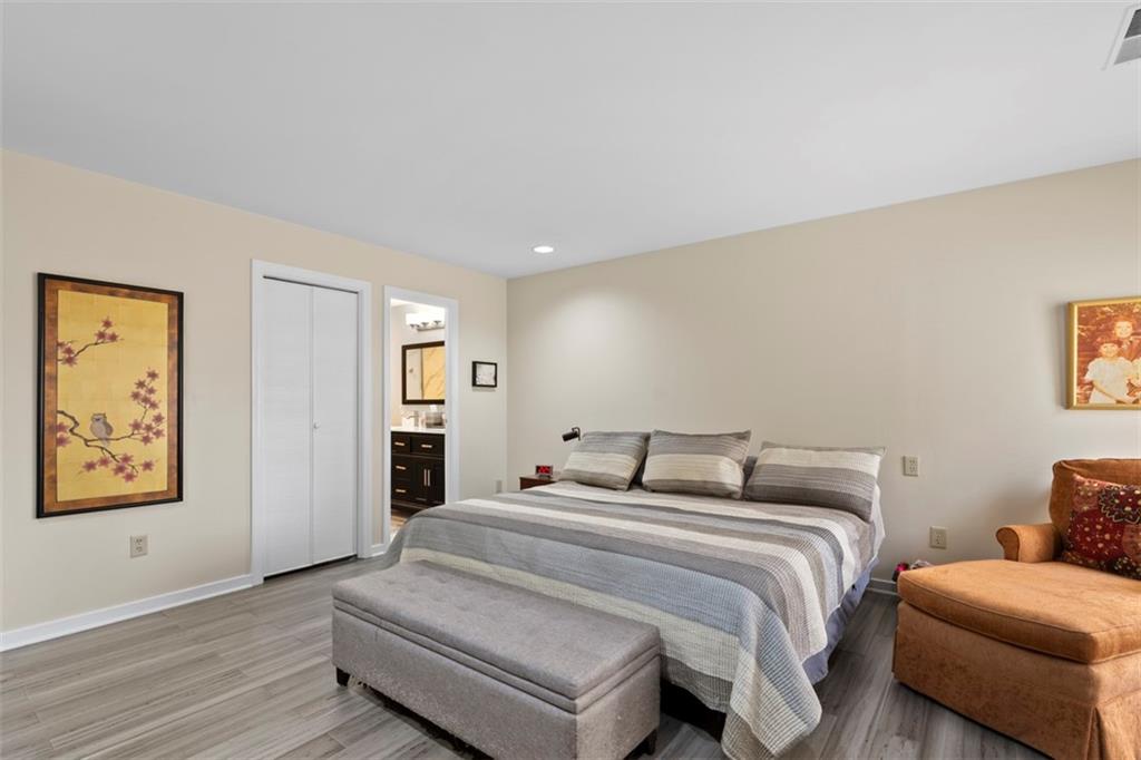 540 North Neville Street, Unit 303 Pittsburgh, PA 15213 - Photo 21 of 42