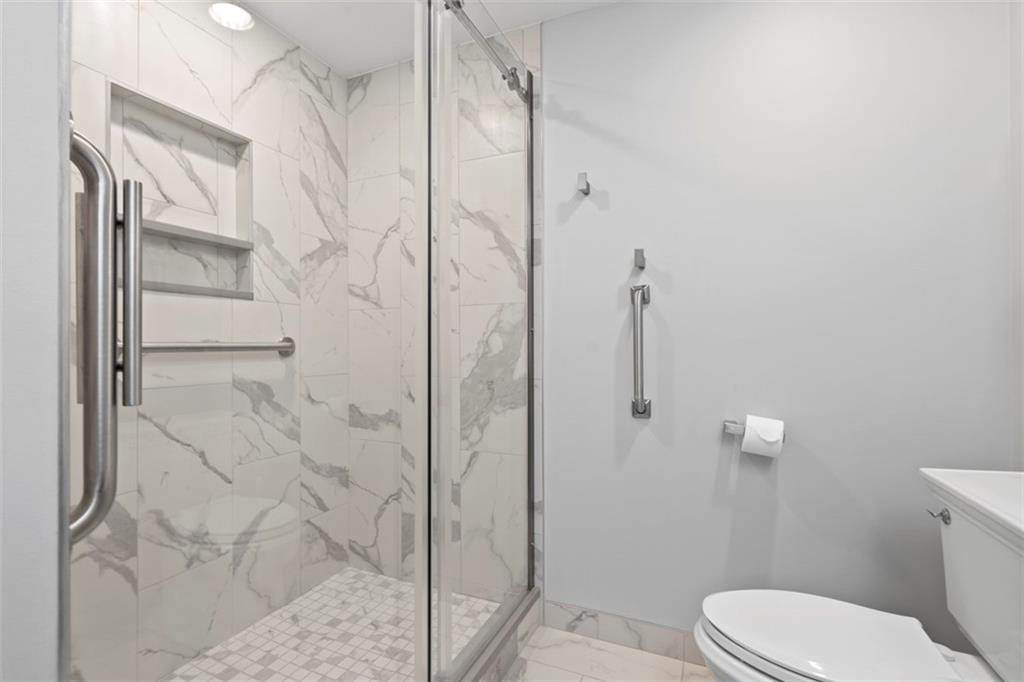 540 North Neville Street, Unit 303 Pittsburgh, PA 15213 - Photo 26 of 42