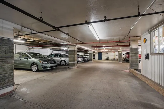 $365,000 | 540 North Neville Street, Unit 303, Pittsburgh, PA 15213