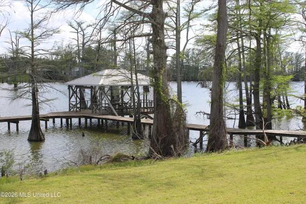 $250,000 | 180 Bungalow Lane, Tchula, MS 39169