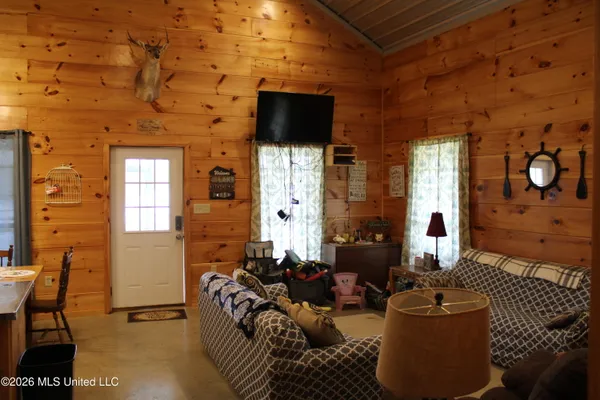 $250,000 | 180 Bungalow Lane, Tchula, MS 39169