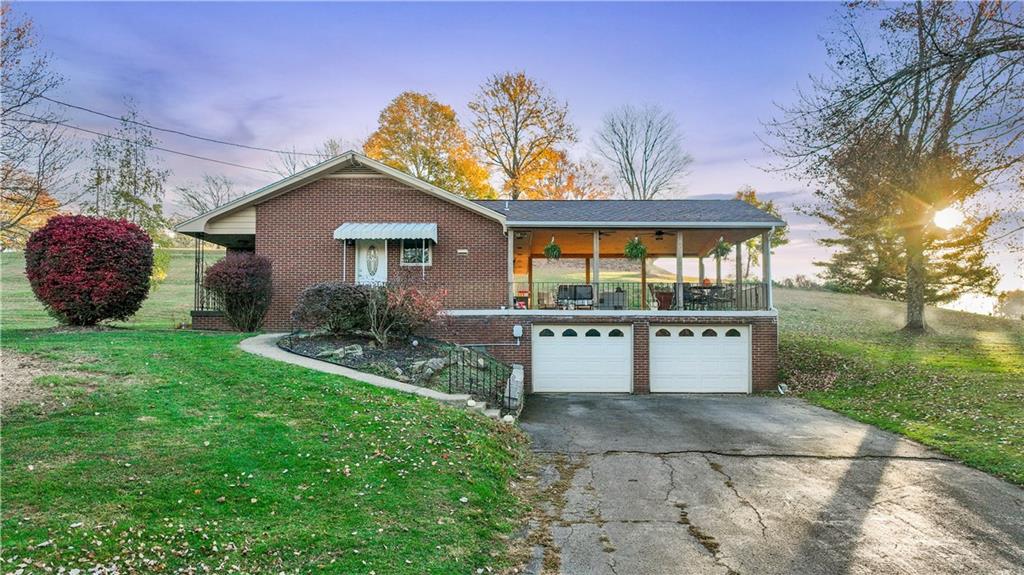 182 Wises Grove Road New Brighton, PA 15066 - Photo 3 of 41 Gallery Image 3