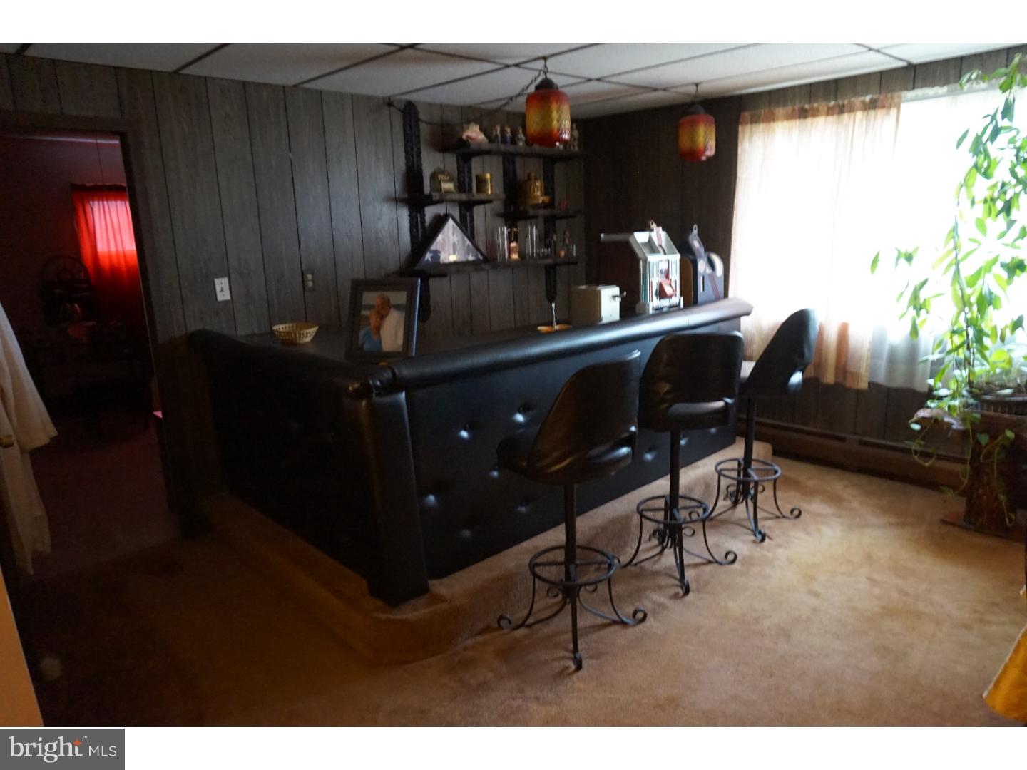 114 Goldengate Road Levittown, PA 19057 - Photo 11 of 23