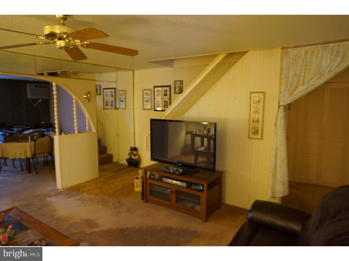 114 Goldengate Road Levittown, PA 19057 - Photo 8 of 23
