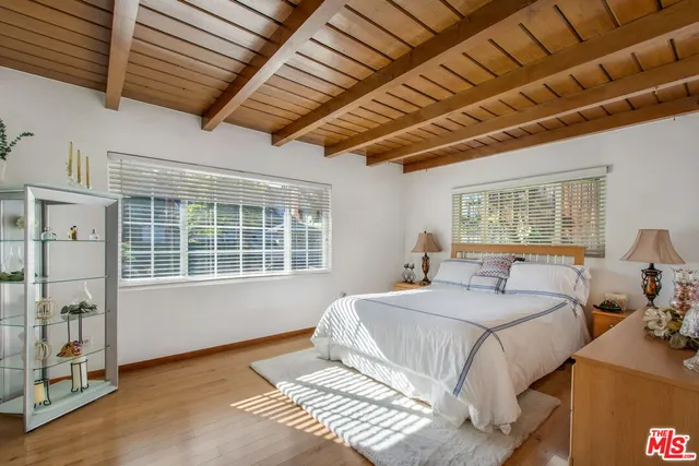 $1,450,000 | 4425 Don Miguel Drive, Los Angeles, CA 90008