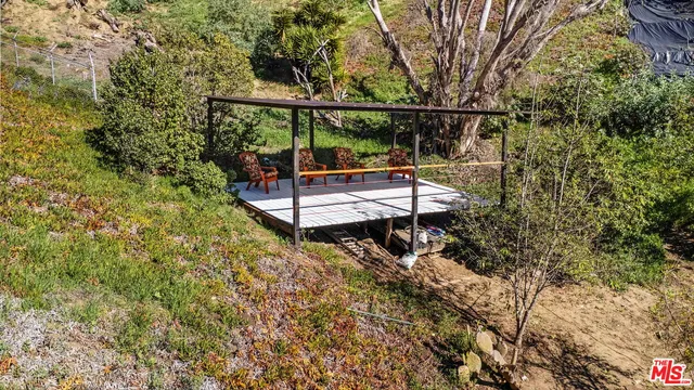 $1,450,000 | 4425 Don Miguel Drive, Los Angeles, CA 90008