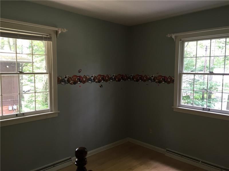 735 Koonce Road Hermitage, PA 16148 - Photo 20 of 25 UPSTAIRS BEDROOM