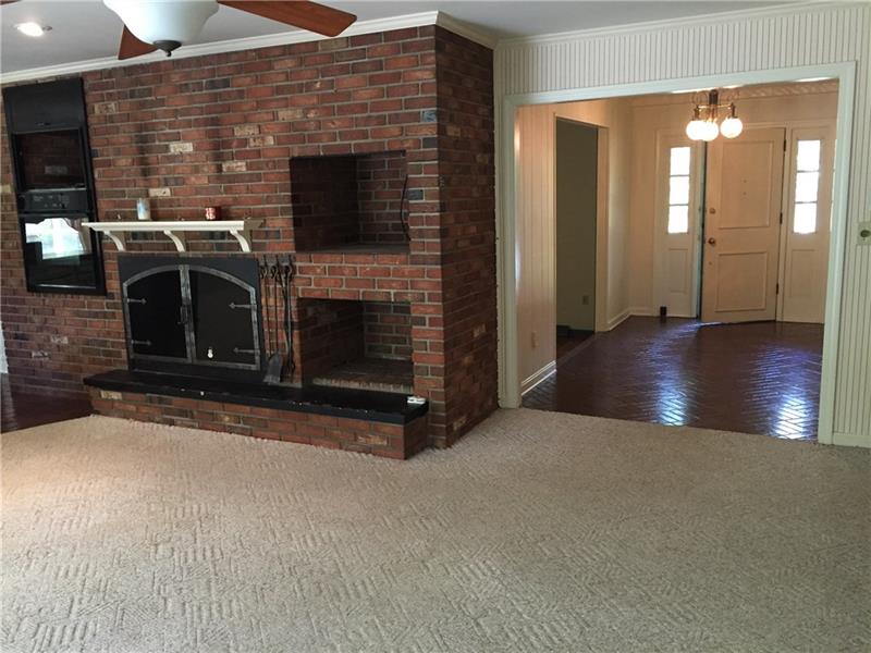FAMILY ROOM WITH FIREPLACE