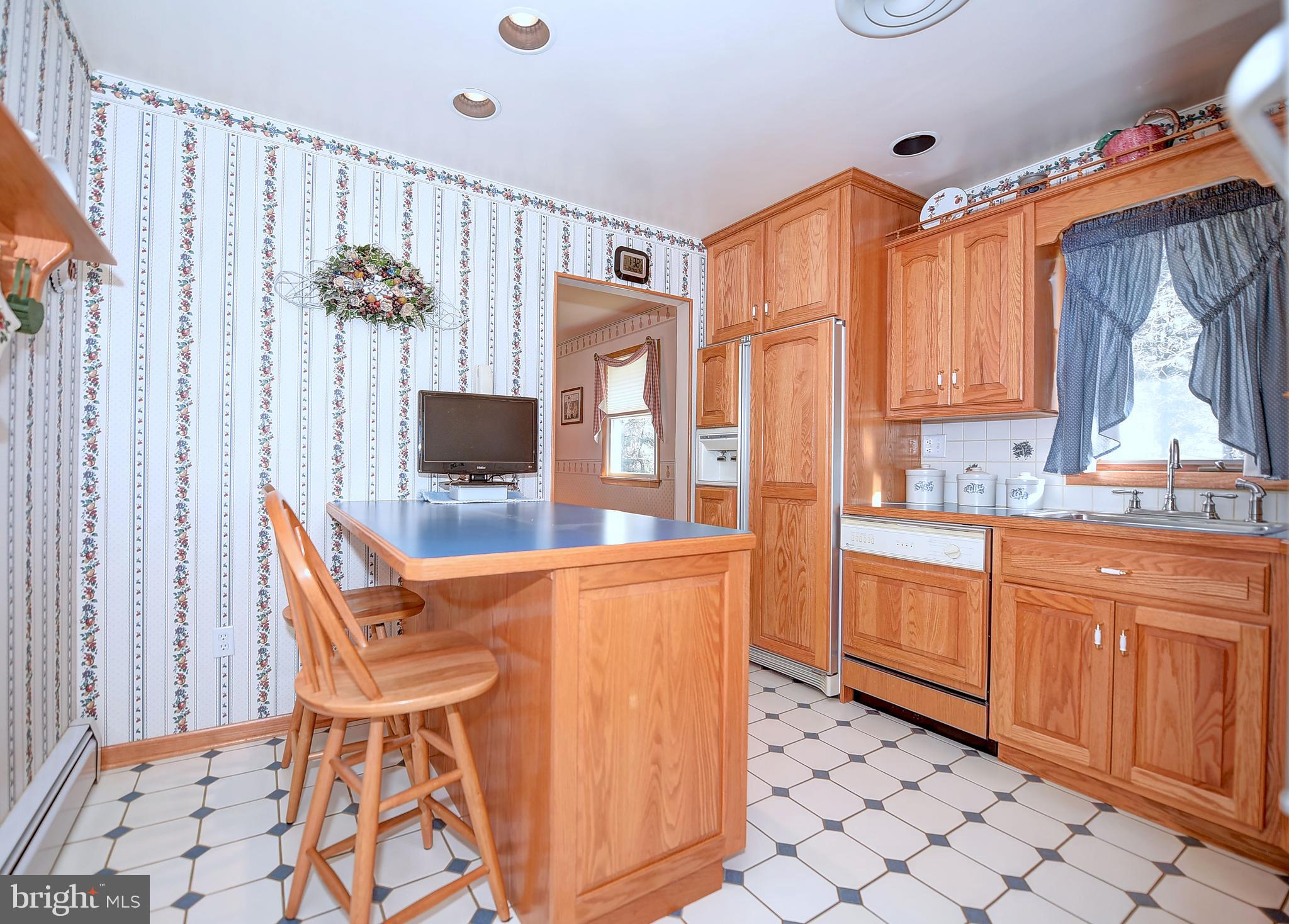 1435 Sharon Acres Road Forest Hill, MD 21050 - Photo 9 of 36 Eat in Kitchen