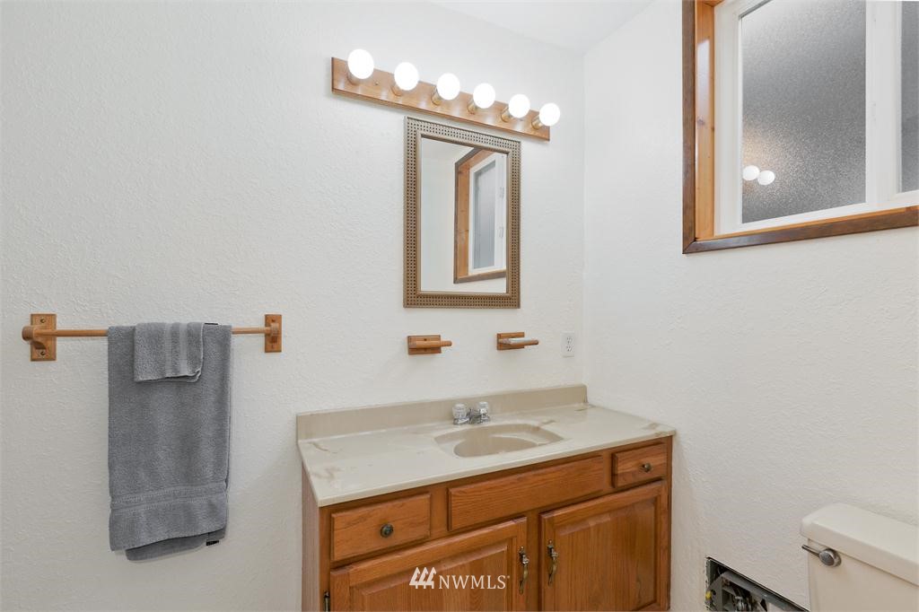 19037 Southeast Jones Road Renton, WA 98058 - Photo 20 of 20