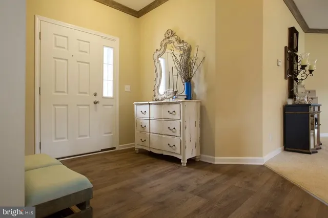 wooden floor and closet in a room