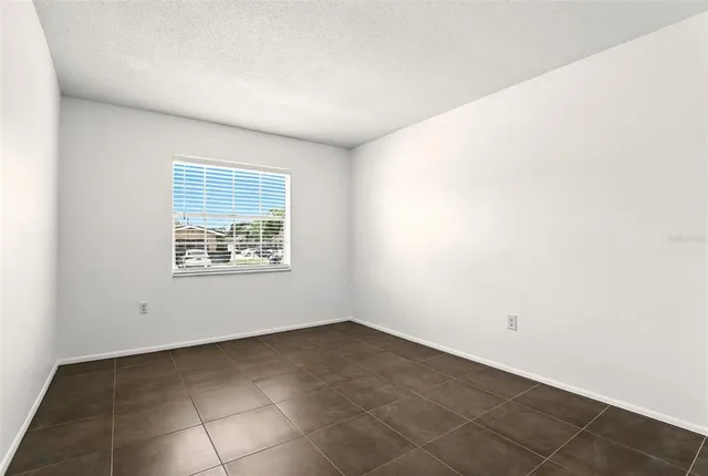 $179,900 | 207 Esplanade Way, Unit 101, Casselberry, FL 32707