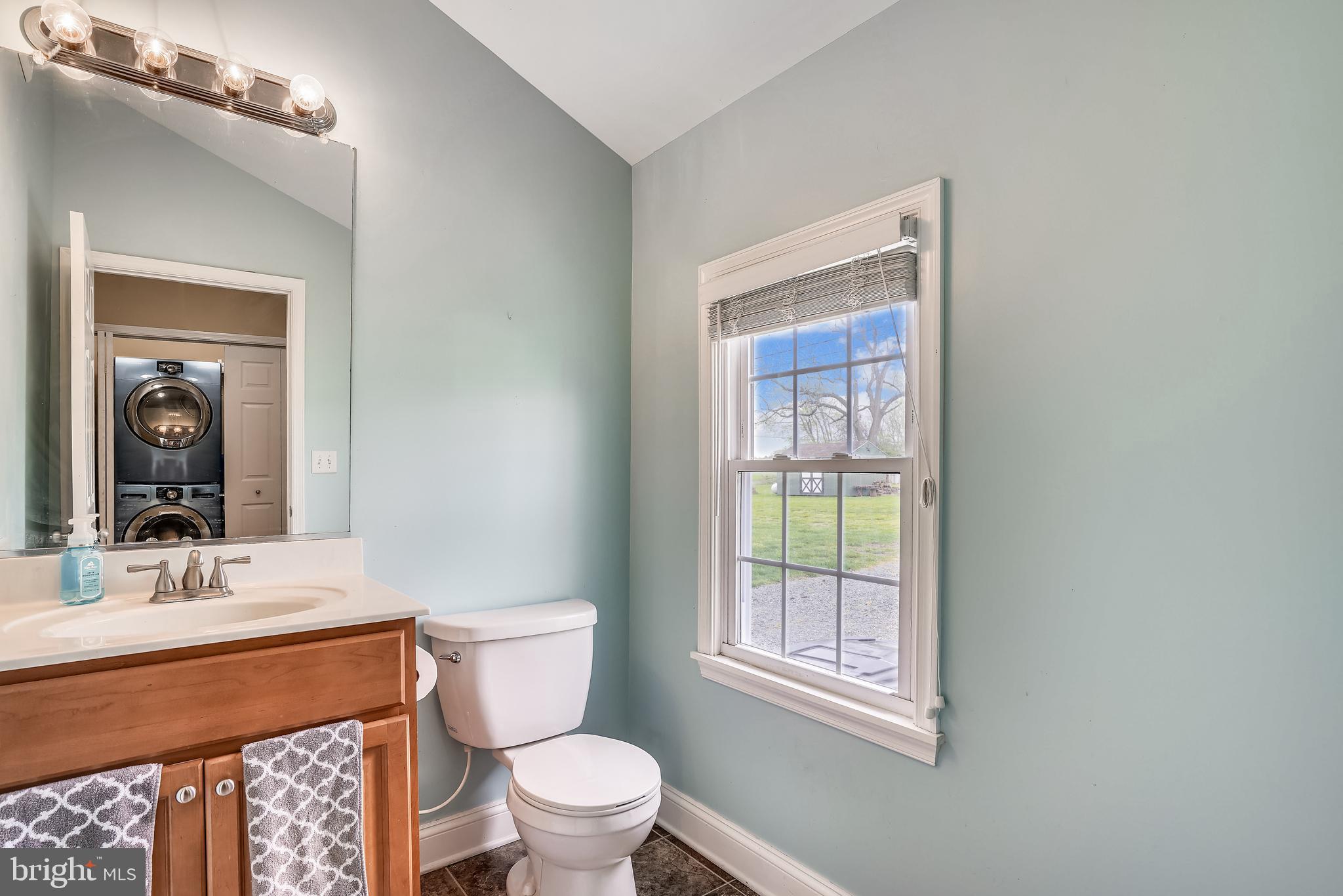 110 Sunrise Avenue Ridgely, MD 21660 - Photo 18 of 56 Half Bath on the main floor