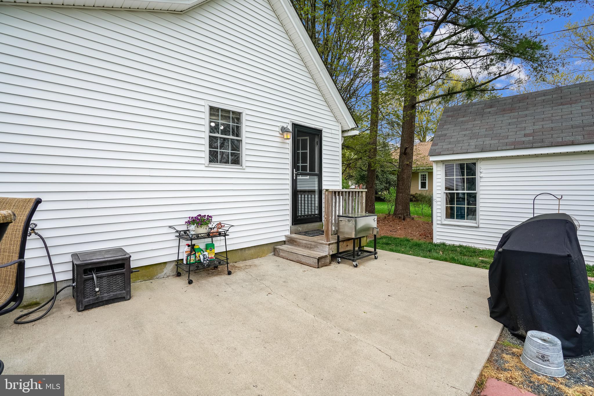 110 Sunrise Avenue Ridgely, MD 21660 - Photo 43 of 56 Perfect for entertaining