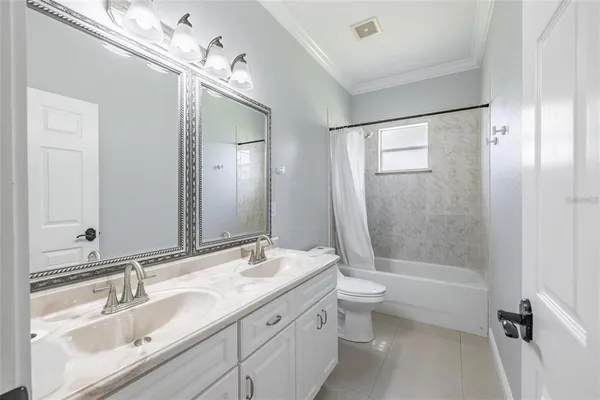 $4,000 | 2323 West Cherry Street, Tampa, FL 33607