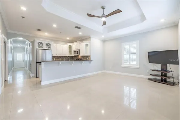 $4,000 | 2323 West Cherry Street, Tampa, FL 33607