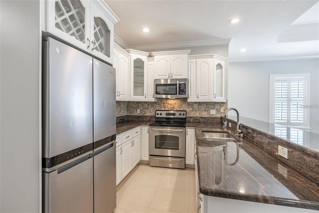 2323 West Cherry Street Tampa, FL 33607 - Photo 4 of 19