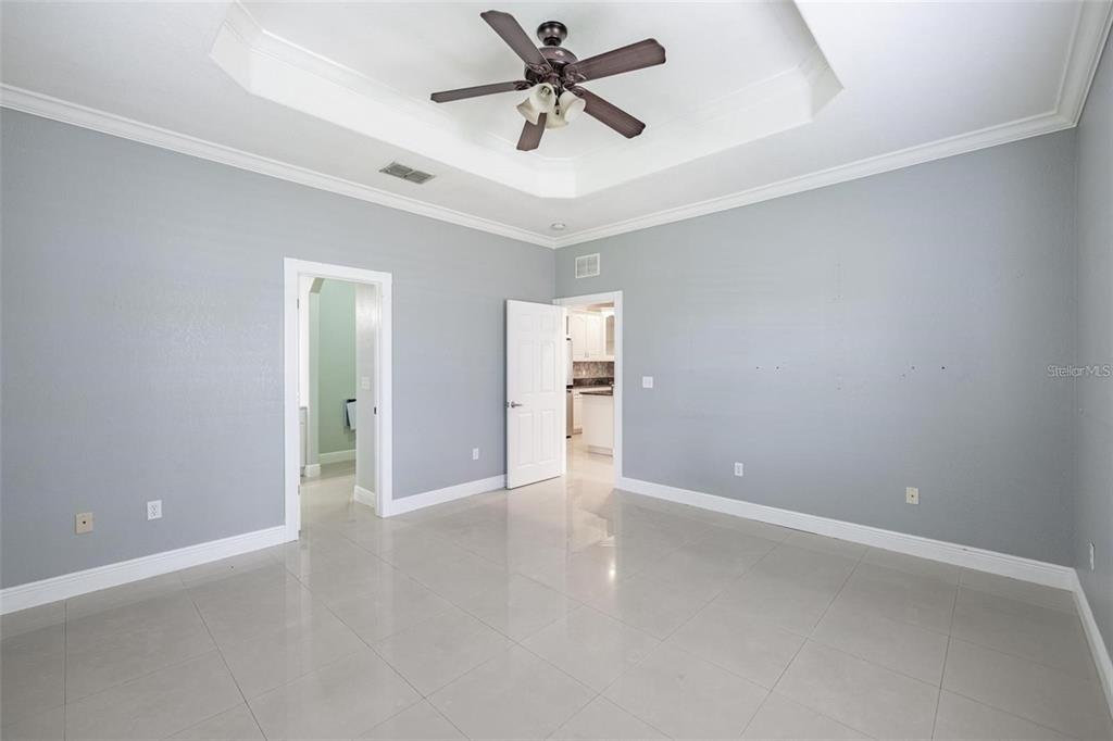 2323 West Cherry Street Tampa, FL 33607 - Photo 8 of 19