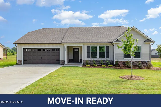 $316,900 | 210 Maxwell Farm Lane, Selma, NC 27576