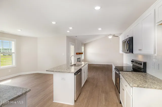 $316,900 | 210 Maxwell Farm Lane, Selma, NC 27576