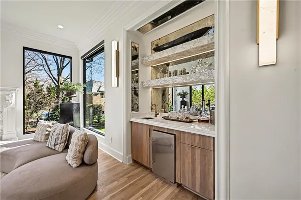 $2,675,000 | 2608 West 118th Street, Leawood, KS 66211