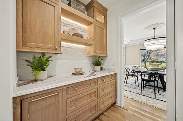$2,675,000 | 2608 West 118th Street, Leawood, KS 66211