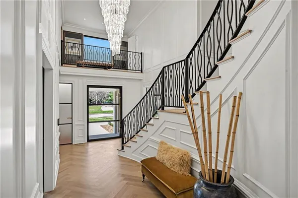 $2,675,000 | 2608 West 118th Street, Leawood, KS 66211