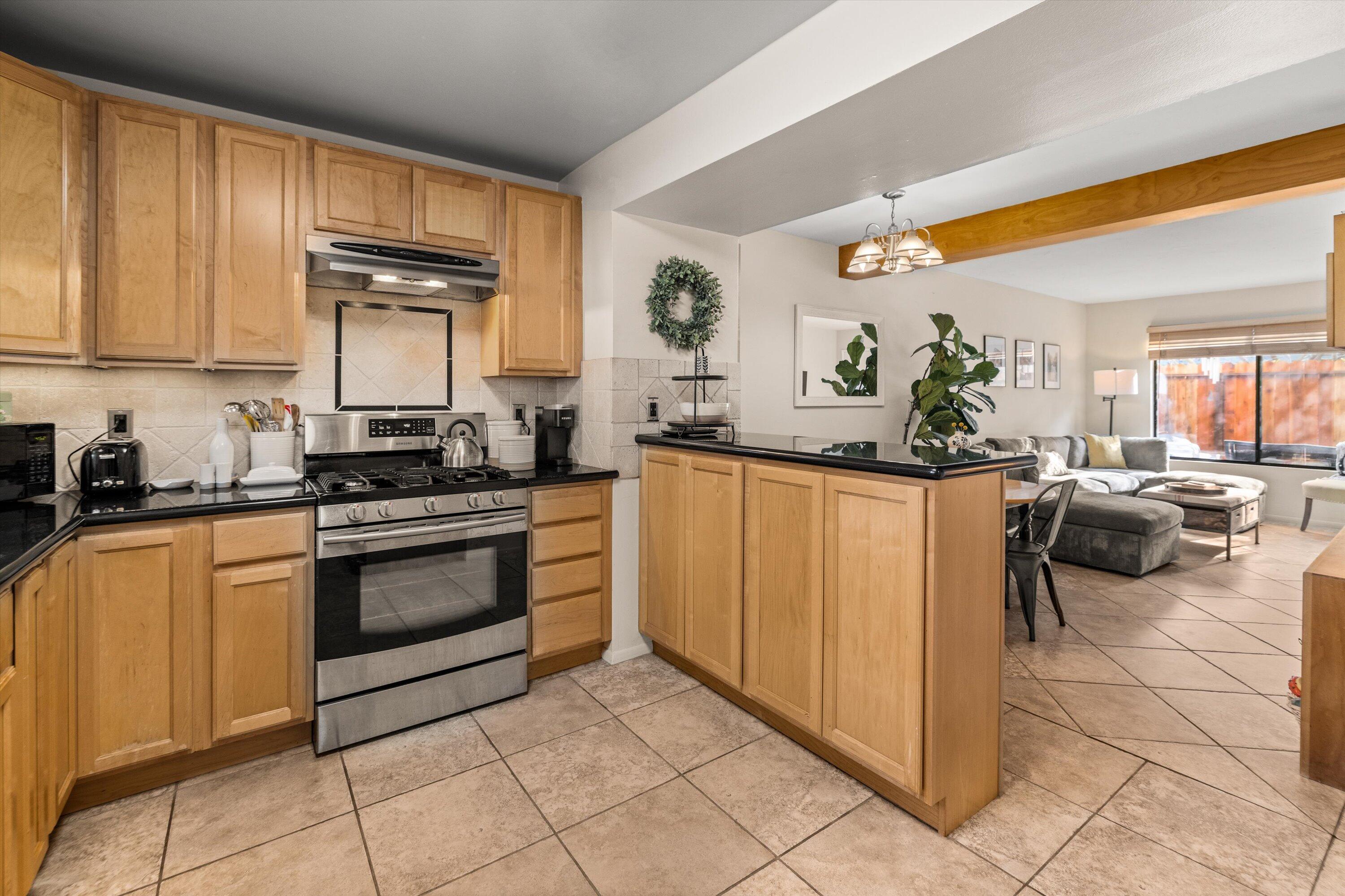 1231 Stonecreek Road, Unit B Santa Barbara, CA 93105 - Photo 15 of 38 15-7L5A1229