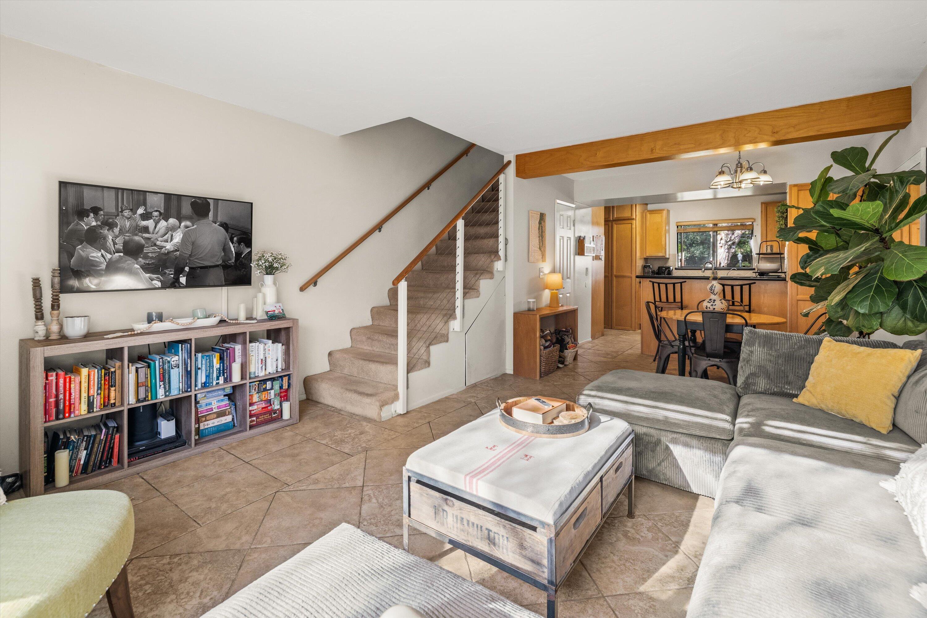1231 Stonecreek Road, Unit B Santa Barbara, CA 93105 - Photo 6 of 38 06-7L5A1236