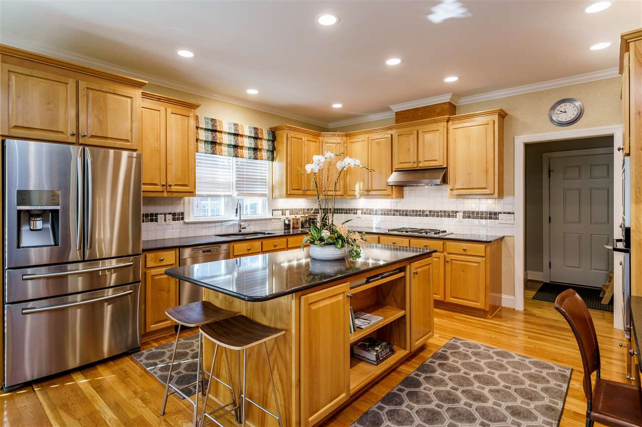 1408 Dixie Trail Raleigh, NC 27607 - Photo 9 of 25 Photo 9