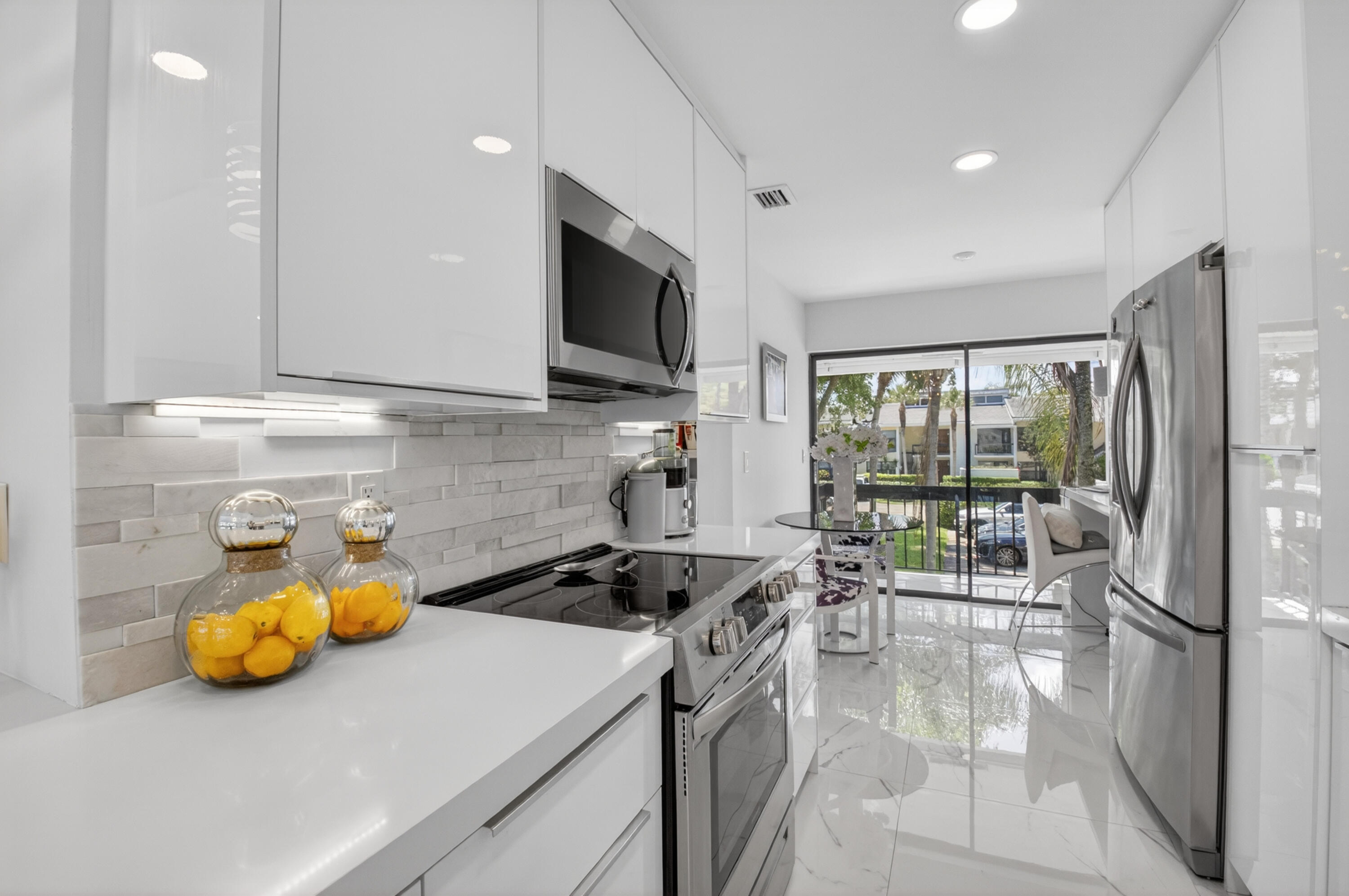 6760 Willow Wood Drive, Unit 1204 Boca Raton, FL 33434 - Photo 16 of 77 DSC_3478