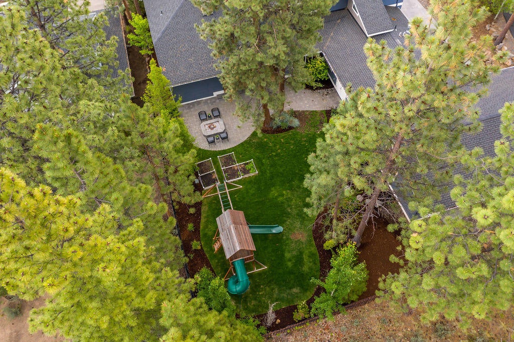 3336 Northwest Shevlin Ridge Bend, OR 97703 - Photo 64 of 69 RileyVisuals-81